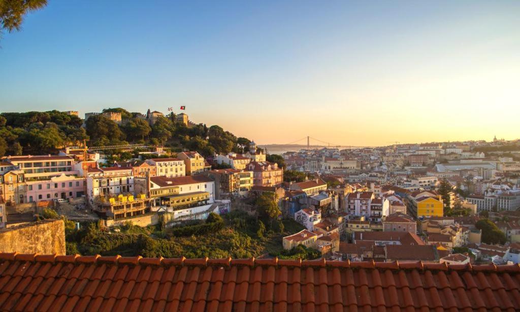 Ferienwohnung Costa Do Castelo Terrace, Em Rua Dos Lagares 8 Lissabon Exterior foto