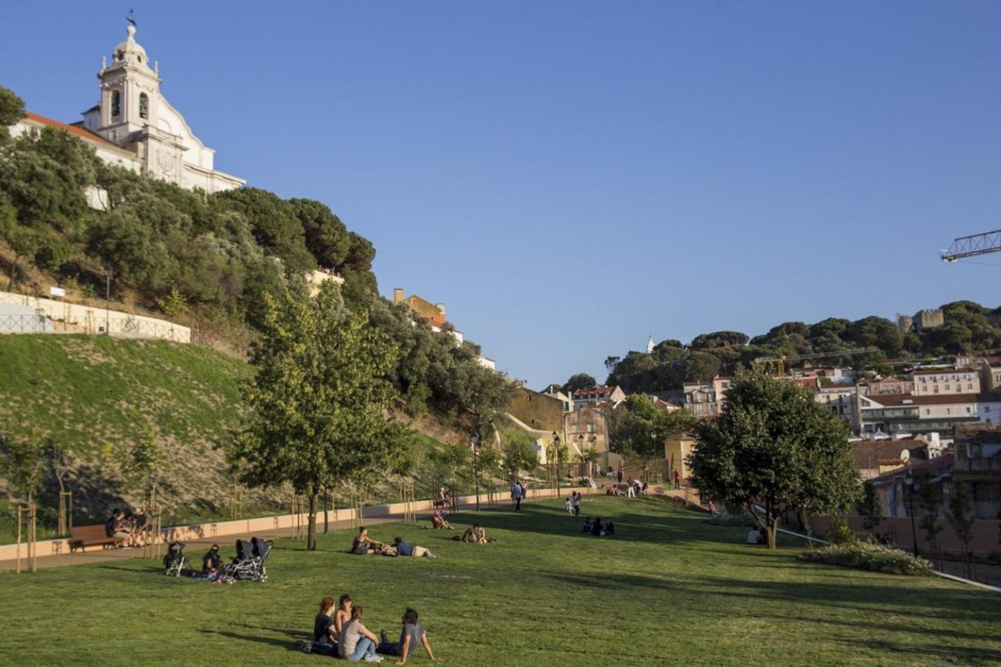 Ferienwohnung Costa Do Castelo Terrace, Em Rua Dos Lagares 8 Lissabon Exterior foto